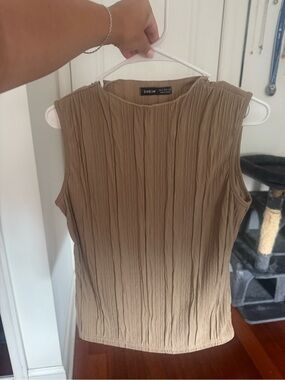 SHEIN Taupe Crinkle Sleeveless Tank Top